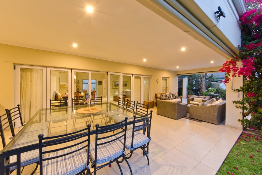 4 Bedroom Property for Sale in Leisure Isle Western Cape